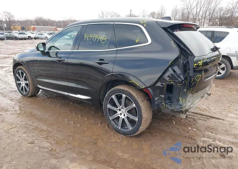 2021 Volvo Xc60 T5 Inscription from USA, damaged, VIN YV4102RL2M1737372